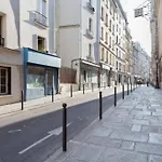 Lou - Stylish Studio Montorgueil Historic Heights