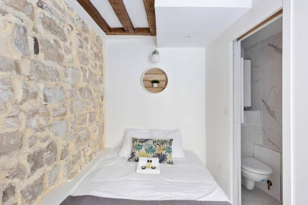 Lou - Stylish Montorgueil Historic Heights Appartamento Parigi
